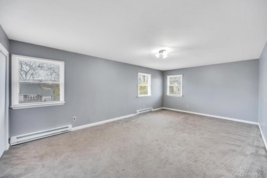 Exceptional East Islip Colonial offering an impressive 8 - photo 17