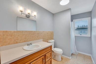 Exceptional East Islip Colonial offering an impressive 8 - photo 30