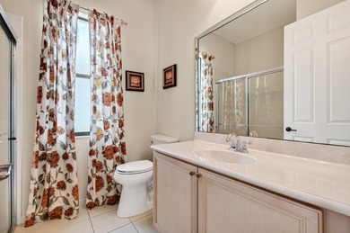 Enjoy a touch of elegance and sophistication in this 4-bedroom - photo 44