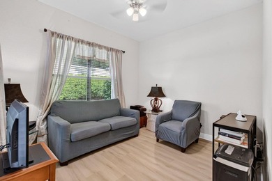 Enjoy a touch of elegance and sophistication in this 4-bedroom - photo 46