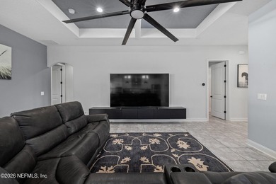 Built in 2022, no CDD, and a rare mother in law suite! What a - photo 8