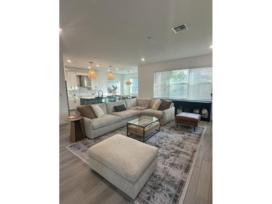 Additional listing photo 2