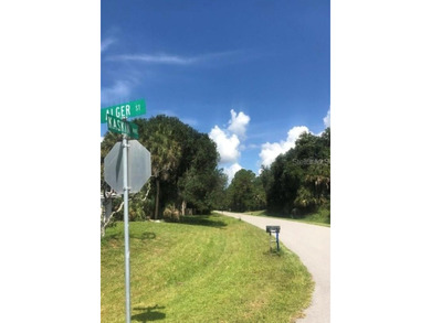 BUILD YOUR DREAM OASIS IN NORTH PORT - PRIVATE AND FAST TRACK - photo 2