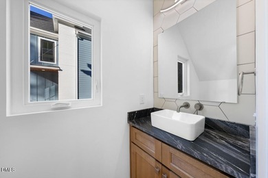 A fresh take on low-maintenance living in one of Durham's most - photo 14