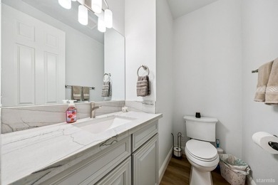 Built in 2022 and located in the desirable Al Tahoe neighborhood - photo 15