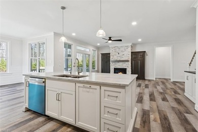 Discover this exquisite custom-built luxury home by Wayne Harbin - photo 22