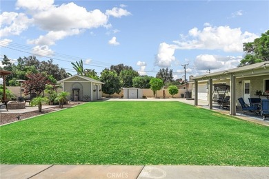 Nestled at the end of a peaceful cul-de-sac in one of Redlands' - photo 27