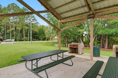 PRISTINE, MOVE IN READY & IN THE HEART OF OCEAN SPRINGS! This - photo 35