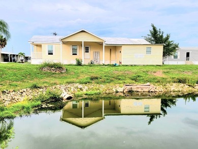 Don't miss this beautiful unfurnished freshly painted 2005: 2 - photo 3