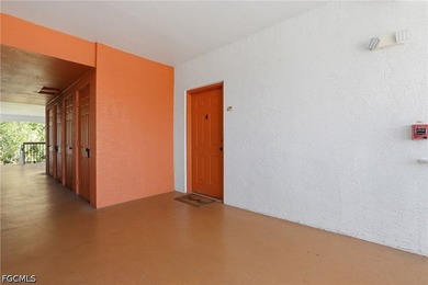 Welcome to this wonderful second-floor 2-bedroom, 1-bath - photo 4