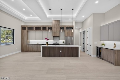 REFINED WATERFRONT LIVING in SHADROE CANAL! MOVE-IN-READY 2026 - photo 2