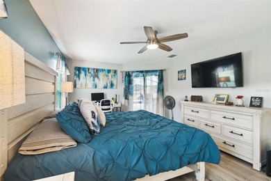 NO FLOOD! in Florida PARADISE with land!! Experience modern - photo 22