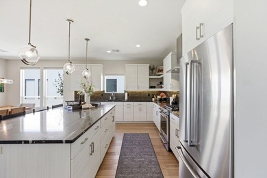 Experience elevated desert living in this short-term rental - photo 25