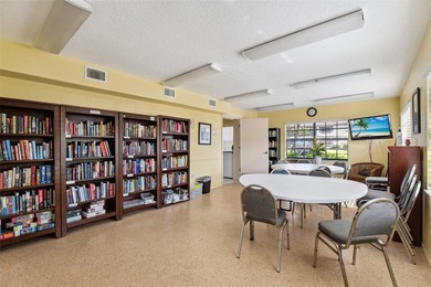 Welcome to The Oaks III! This charming well-updated (Ceilings - photo 44