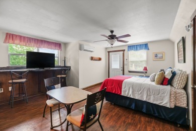 Lake Life Dream in The Shores | Waterfront Home + Guest Apt. - photo 34