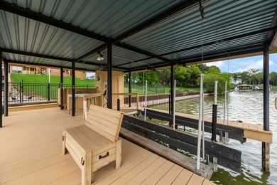 Lake Life Dream in The Shores | Waterfront Home + Guest Apt. - photo 47