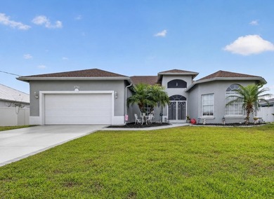 St. Lucie River Home Sale Pending in Port Saint Lucie Florida