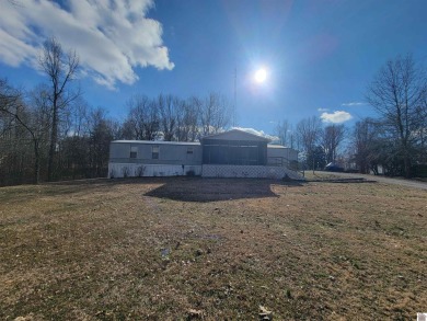 Lake Home For Sale in Eddyville, Kentucky