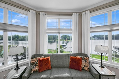 Magnificent 3 BD, 2 BA, 2 half-bath, 3,119-sq-ft, one-owner home - photo 13