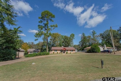 Welcome to this inviting 3-bedroom, 2 bath brick home featuring - photo 6