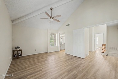 Welcome to this beautifully updated 2-bedroom, 2.5-bath end-unit - photo 19