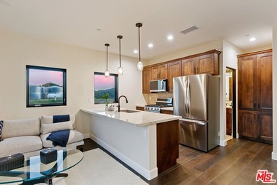Just completed, this extraordinary private estate encompasses - photo 22