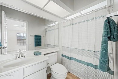 Welcome to this beautifully updated 2-bedroom, 2.5-bath end-unit - photo 25