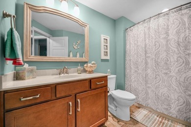 Magnificent 3 BD, 2 BA, 2 half-bath, 3,119-sq-ft, one-owner home - photo 35