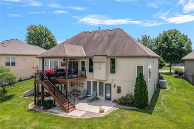 ENJOY EASY LIVING IN THE CREEKMOOR VILLAS! This impeccably - photo 44