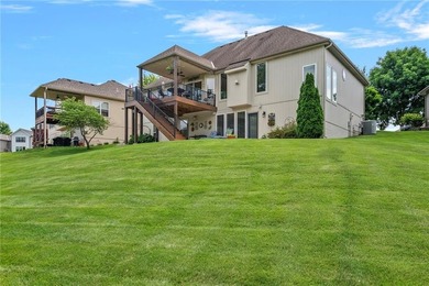 ENJOY EASY LIVING IN THE CREEKMOOR VILLAS! This impeccably - photo 45