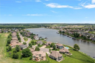 ENJOY EASY LIVING IN THE CREEKMOOR VILLAS! This impeccably - photo 47