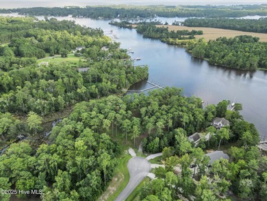 Located in The Cloisters, a waterfront community approximately - photo 9