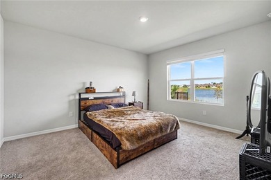 SELLER IS OFFERING 1 YEAR HOME WARRANTY! ARE YOU LOOKING FOR - photo 7