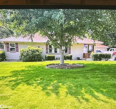 Mississippi River - Des Moines County Home Sale Pending in Burlington Iowa