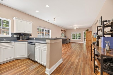 Escape the ordinary to the extraordinary. This 3BR/2BA lake are - photo 14