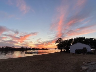 Five mostly level acres with a panoramic view. Property has a - photo 18