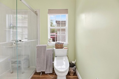 Escape the ordinary to the extraordinary. This 3BR/2BA lake are - photo 21