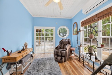 Escape the ordinary to the extraordinary. This 3BR/2BA lake are - photo 23