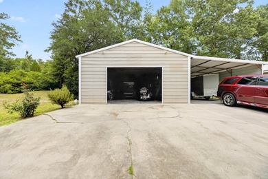 Escape the ordinary to the extraordinary. This 3BR/2BA lake are - photo 29