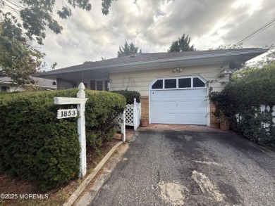 Lake Home For Sale in Toms River, New Jersey