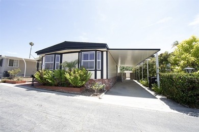 Beautiful and large 2 bedroom 2 bath home located in desirable - photo 2