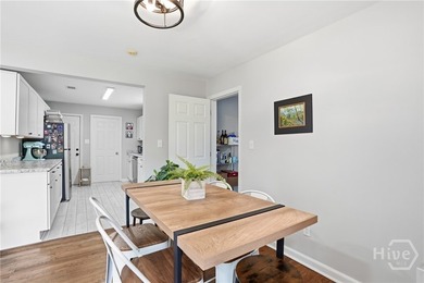 Welcome home to this charming 3 bed/ 1 bath midcentury brick - photo 11