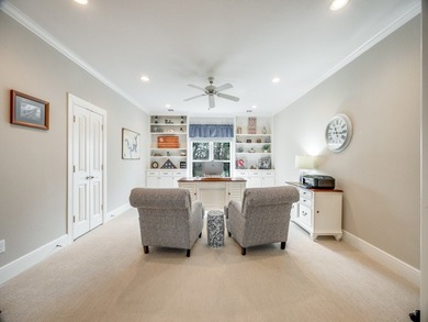 Beautiful home in the sought-after golf course and lake - photo 14