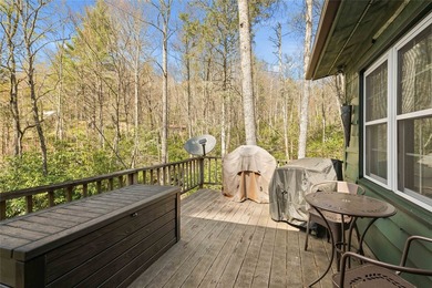 Tucked away on a peaceful 2-acre parcel in the heart of Western - photo 22