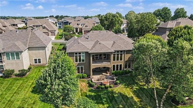 Welcome home! Step thru the impressive entry, soaring ceilings - photo 4