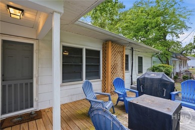 Welcome home to this charming 3 bed/ 1 bath midcentury brick - photo 25