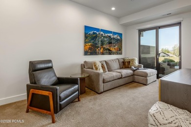 Nestled in Canyons Village, this beautifully maintained Viridian - photo 31