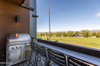 Nestled in Canyons Village, this beautifully maintained Viridian - photo 32
