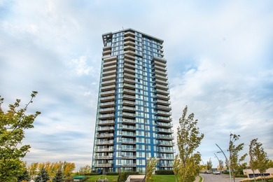 Superbe condo d'angle niche dans le prestigieux immeuble - photo 33