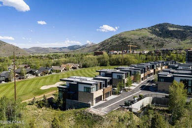 Nestled in Canyons Village, this beautifully maintained Viridian - photo 38